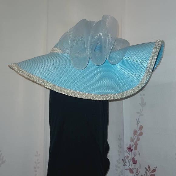 Fashion Hat - Picture 2 of 4